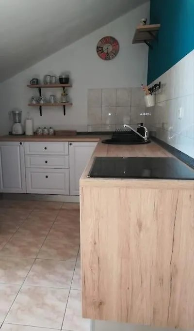Sea View Apartment With Swimming Pool Near Beach سبليت